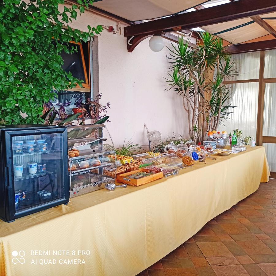 Paradiso Hotel Ristorante Riaci Capo Exteriör bild